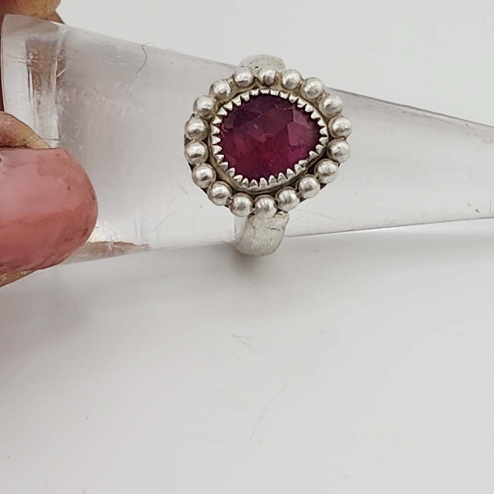 PINK SAPPHIRE RING HANDMADE IN RECYCLED STERLING SILVER WITH EMBELLISMENT SZ 8 - Picture 6 of 11